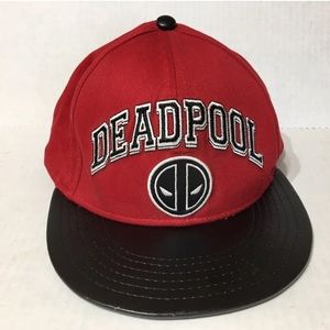 Marvel DEADPOOL Red & Black Snapback Cap